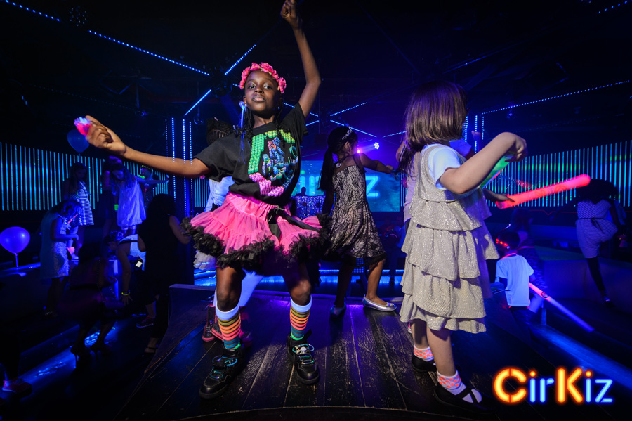 EDMKids-CoolKids-KidsDanceParty-CoolKids-KidsDanceParty-FilipWolak-Cirkiz-9130